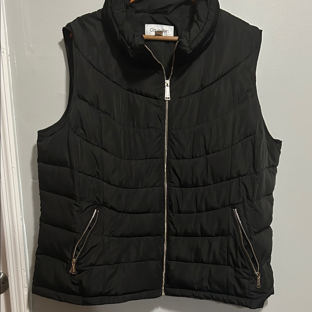 Calvin Klein Women's Quilted Black Vest